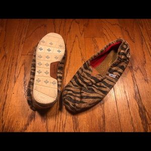 Toms Men’s Shoes - Fuzzy Tiger Print